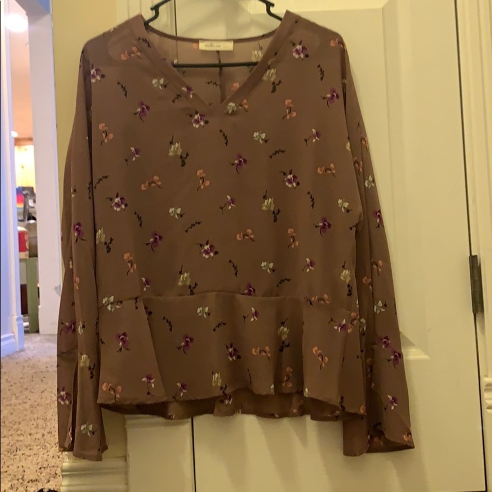 grey/purple blouse